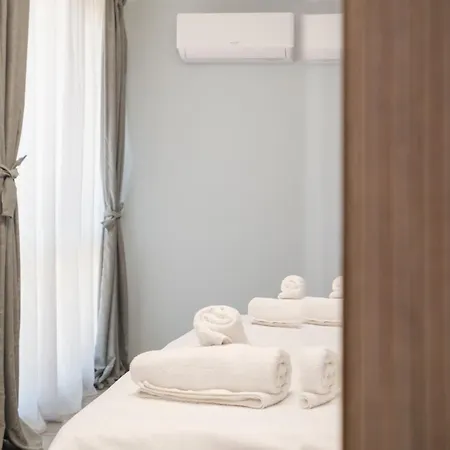 Sleek & Stylish 2-bedroom *